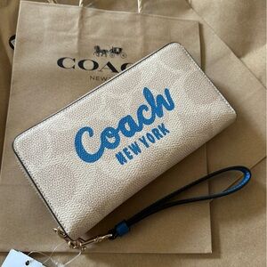 New Coach Long Zip Around Wallet